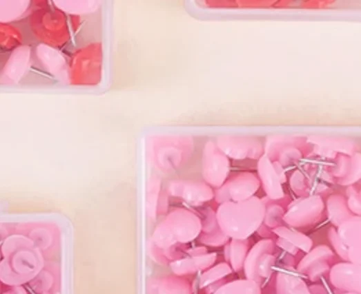 Ins Love Heart Shape Push Pins ความปลอดภัยสี Push Pin Cork Board Thumb Tack Wall Pins โรงเรียนเครื่องเขียน Office Binding Supplies