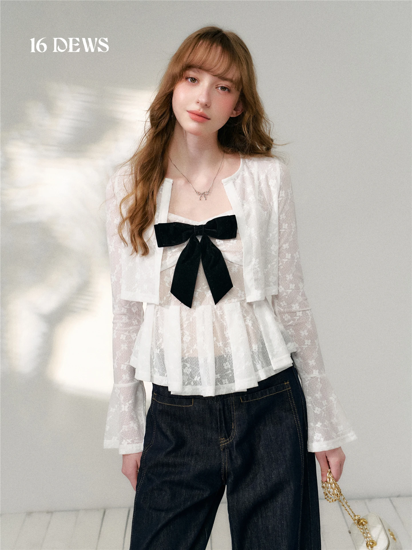 

16DEWS White Lace Floral Embroidery Bell Sleeve Open Cardigan Two Piece Set Women's Fashion Slim Fit Knot Top