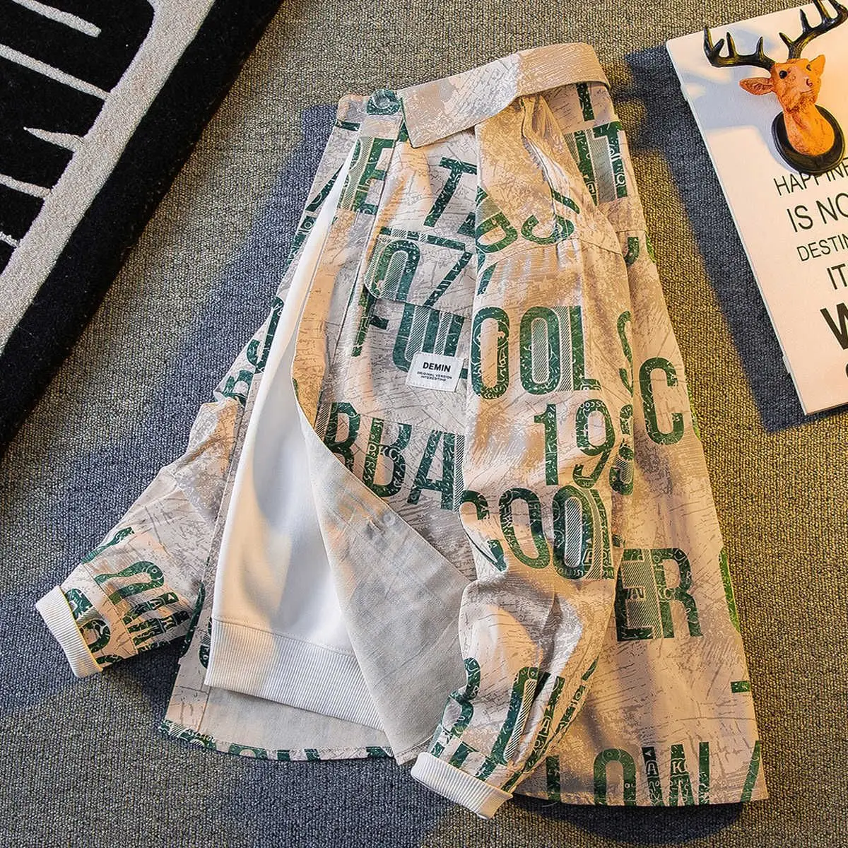 

New Men's Loose Casual Shirt Versatile Autumn Fashion Outerwear Standard Fit Long Sleeve Anti-Stain Polyester Youthwear