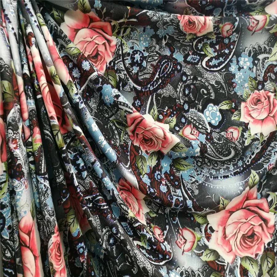 

Элегантная серо-голубая эластичная ткань из молочного шелка для шалей, танцевальных костюмов, с цветочным узором, для домашнего использования, для подушек, для рукоделия