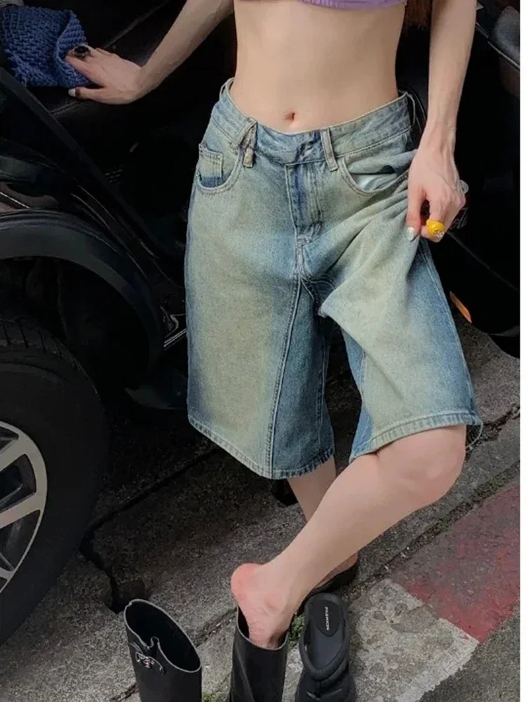 New Fashion Design Women's Casual Versatile Straight Split Shorts Korean Edition Women Retro Retro Gradient Jeans Summer