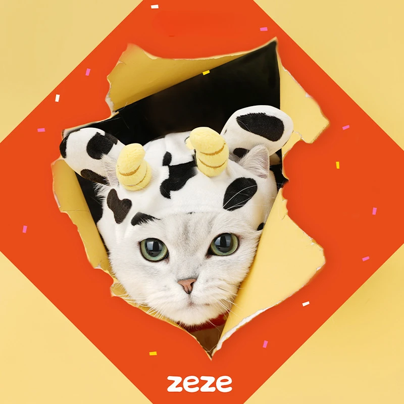 Zeze @ Winter Warm Fleece Thickened Cape for Cats and Dogs, Windproof Cape, Chinese Famous Brand,  Small Dog Accessories