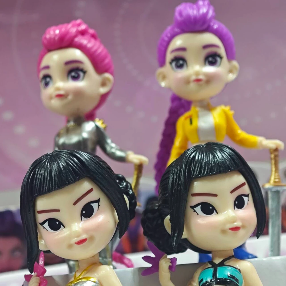 6pcs/Set K-POP Blind Box Vinyl Toy Rumi Mira Zoi Character Vinyl Mask Figurine Birthday Chrismas New Year Gifts Fans Club Gifts