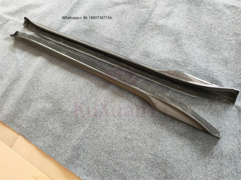 

Carbon Fiber A-style Side Skirt Body Kit for the 2019-2021 forPorsche 911 992 C 4S Coupe