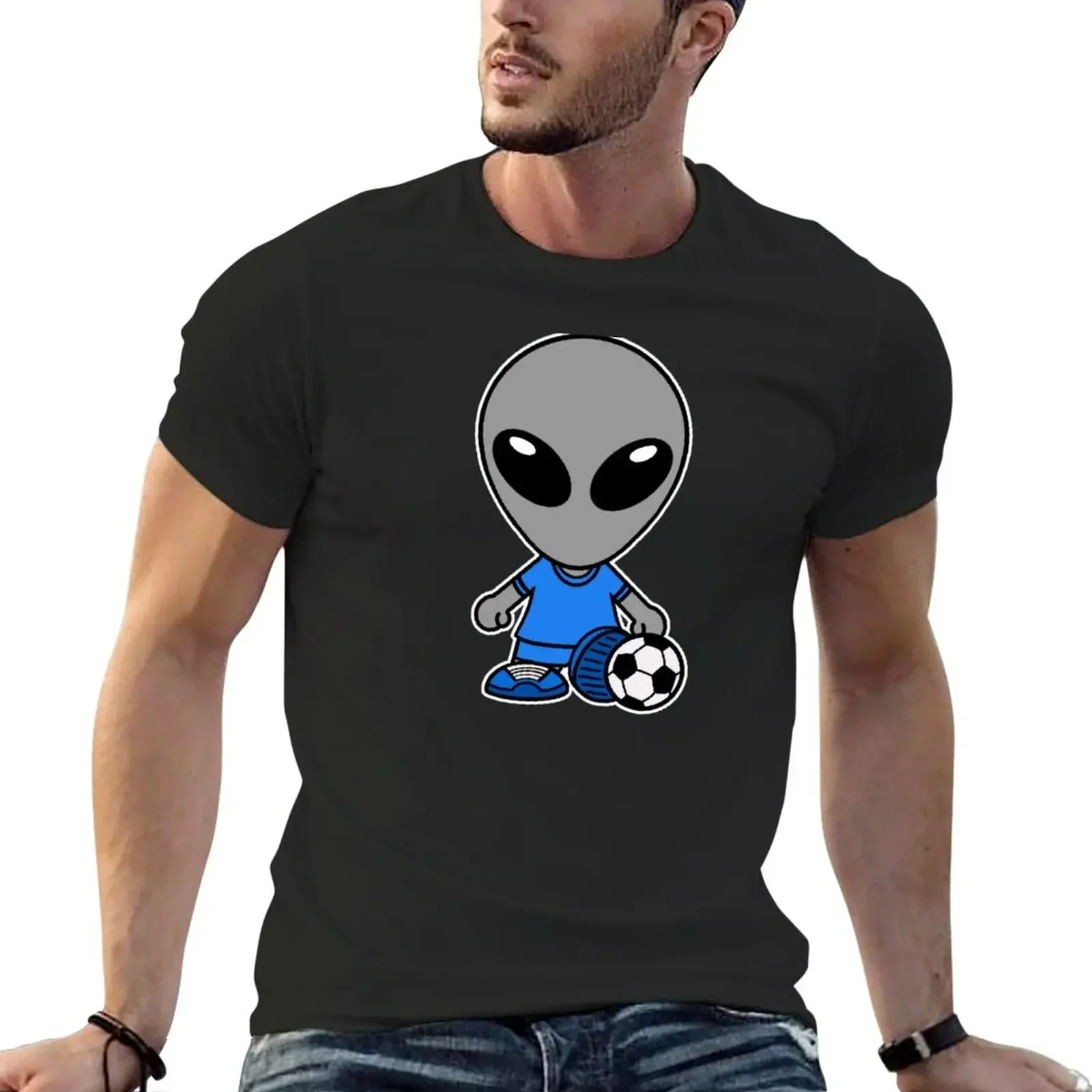 

Space Alien Playing Soccer / Football T-Shirt quick-drying heavyweights korean fashion mens graphic t-shirts big and tall