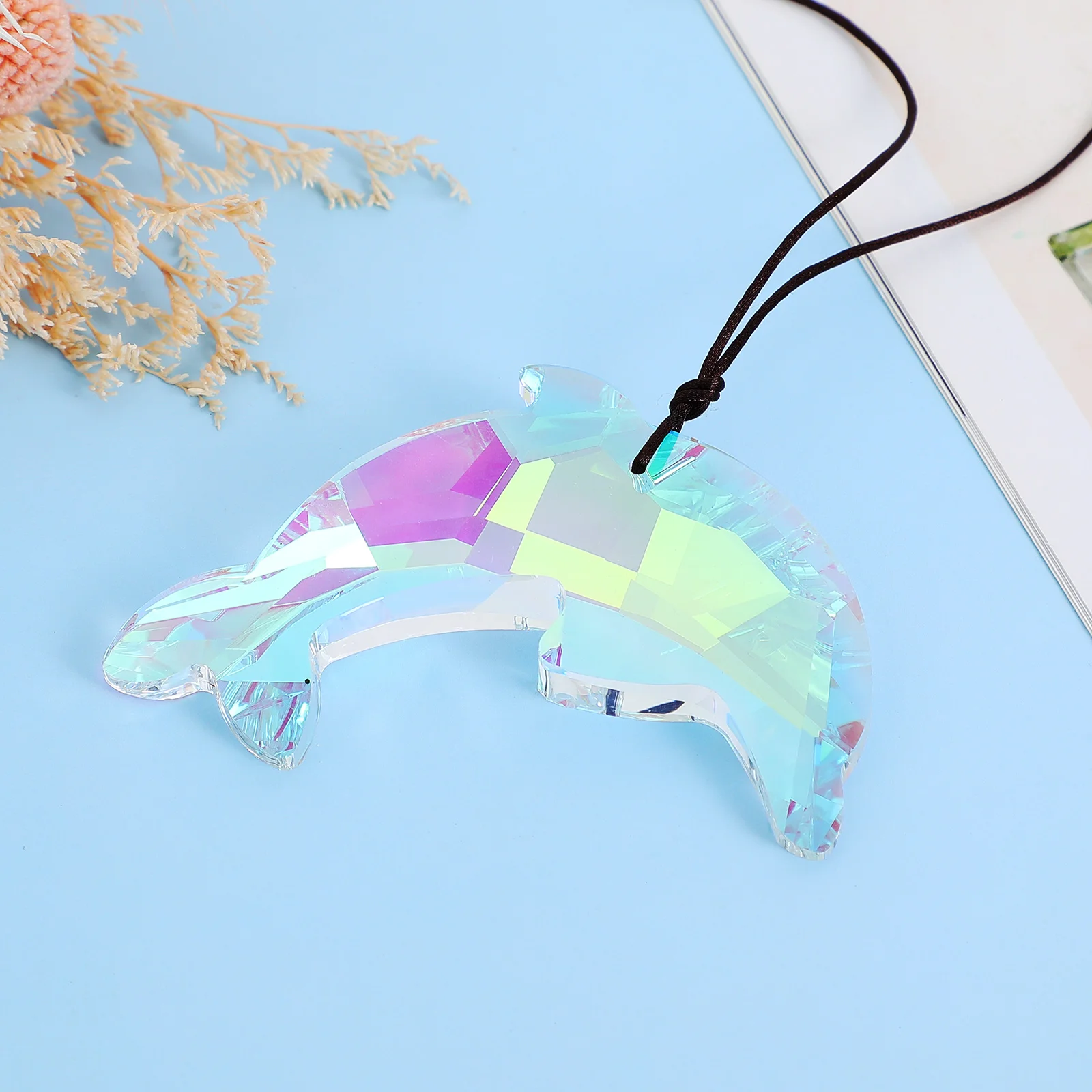 

Colorful Dolphin Pendant Sun Catcher Prism Hanging Decoration for Windows Home Office Garden Indoor Outdoor Charm