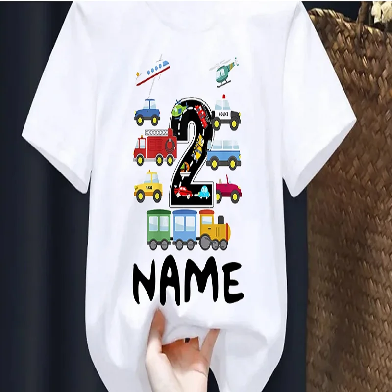 

Персонализированная футболка с именем и милым рисунком автомобиля для дня рождения, для мальчиков 1-9 лет, костюм для дня рождения, забавная футболка для малышей