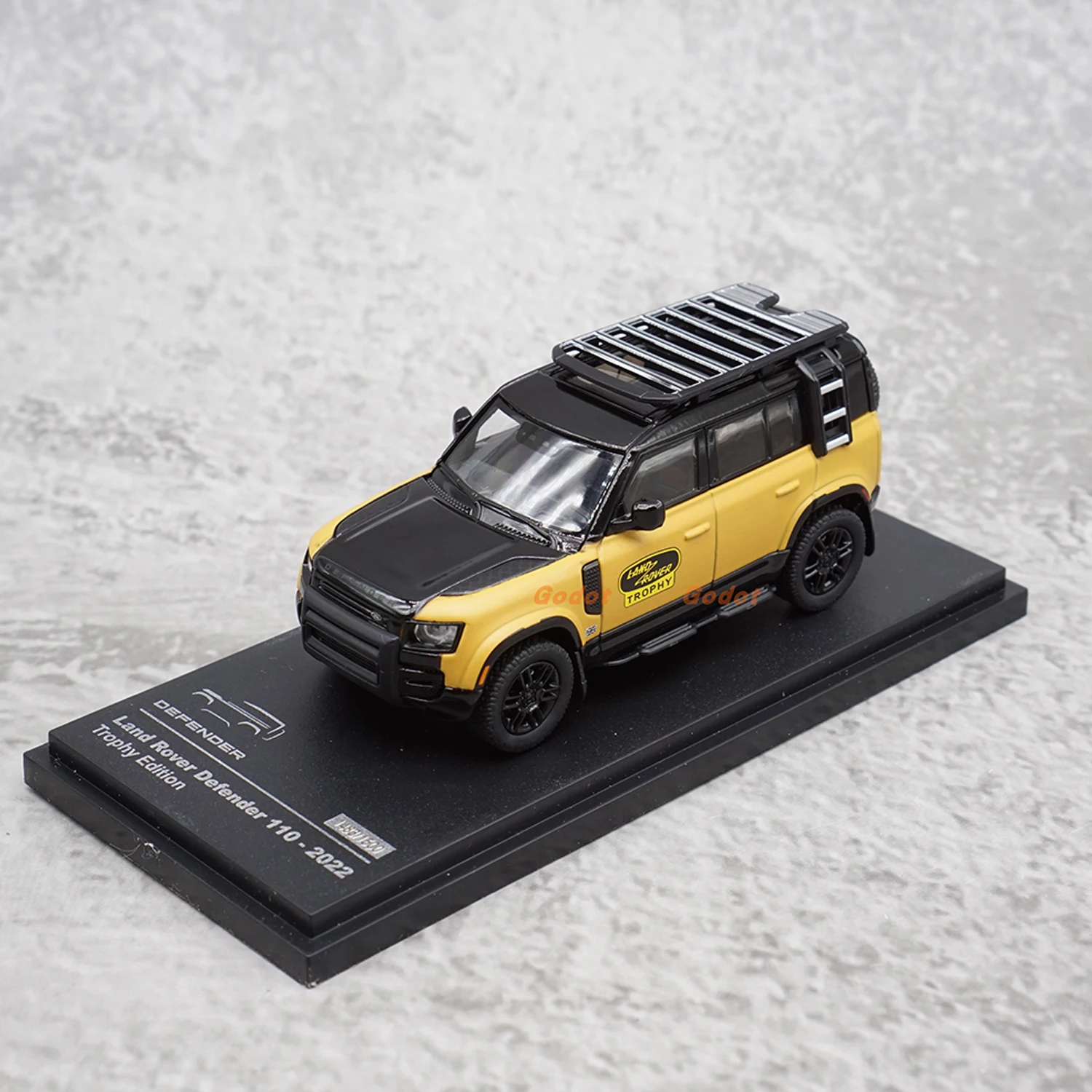 ar 1:64 Scale Diecast Alloy Land Rover Defender 110 Boy Toys Cars Model Classics Nostalgia Adult Gifts Souvenir Static Display