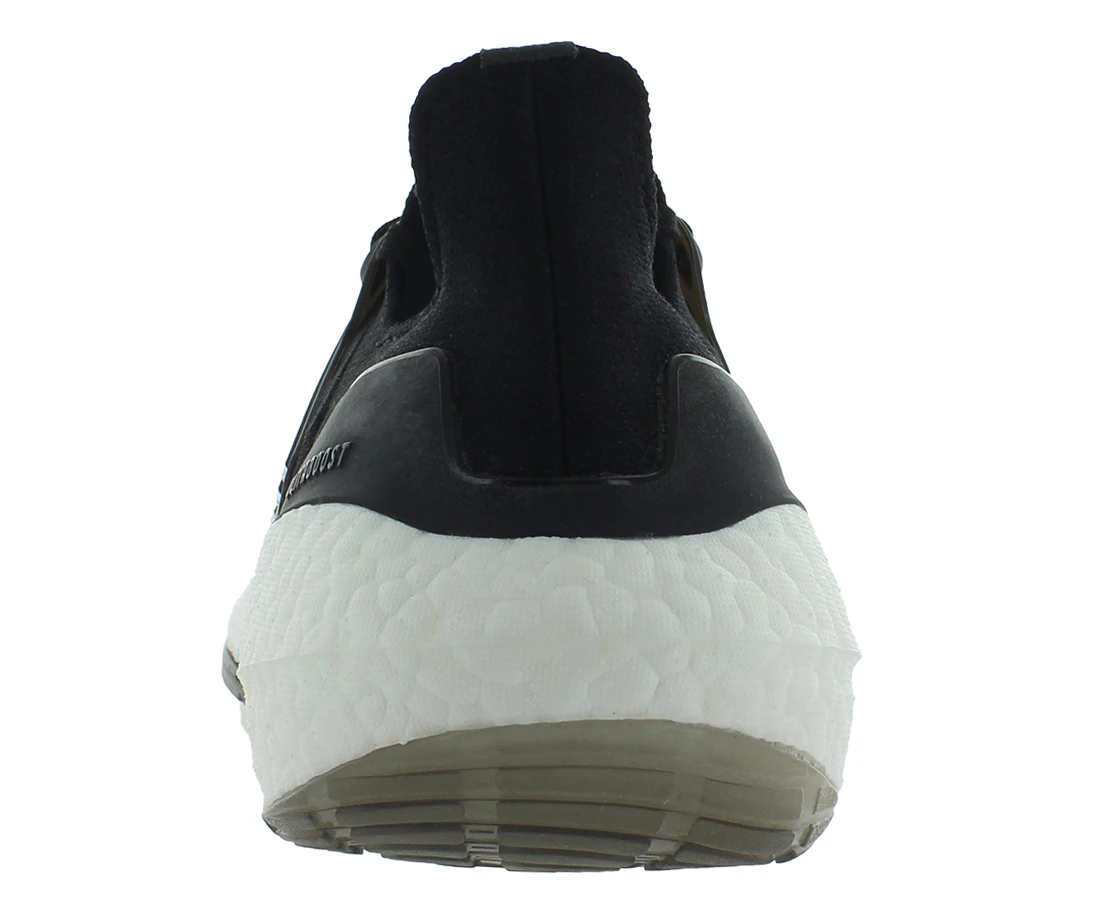 حذاء أديداس Ultraboost 22 للرجال