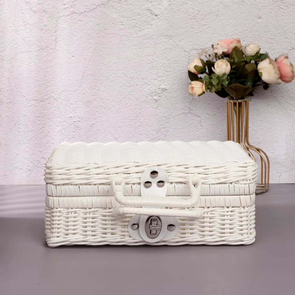 Woven Gift Box Simulation Weave Rattan Storage Box Household Retro Picnic Woven Baskets with Handle Wedding Suitcase ‘ Picnic