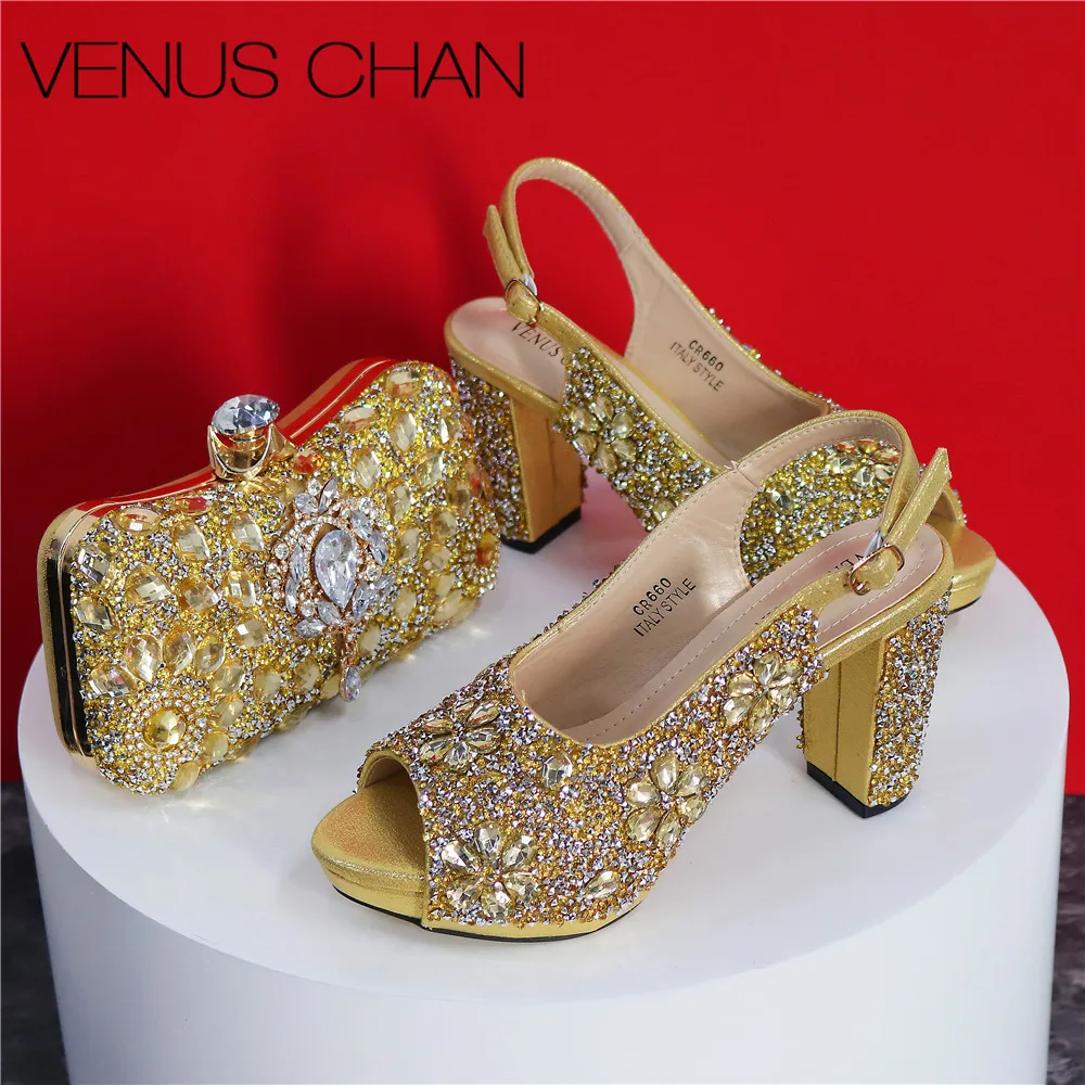 2024 Latest Italian Design African Women's High Heels Round Head Sandals Party Wedding Party Golden Color Shoes and Bags Set