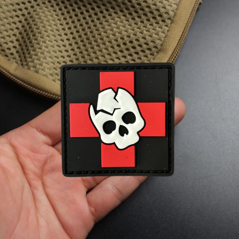 

Tactical Chevron Medical Treatment Patch PVC 3D on Clothes Morale Badge Hook Loop Military Patches Backpack Stickers Applique