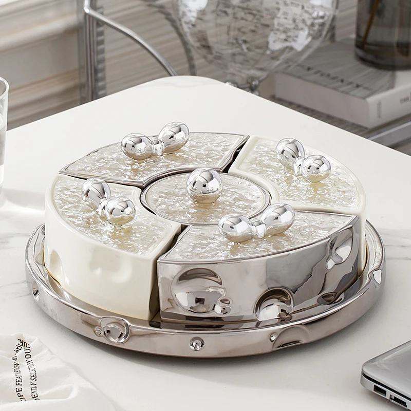 Cream air-dried fruit tray storage box with lid candy snack tray ceramic fruit tray luxury high-end home living room decoration.