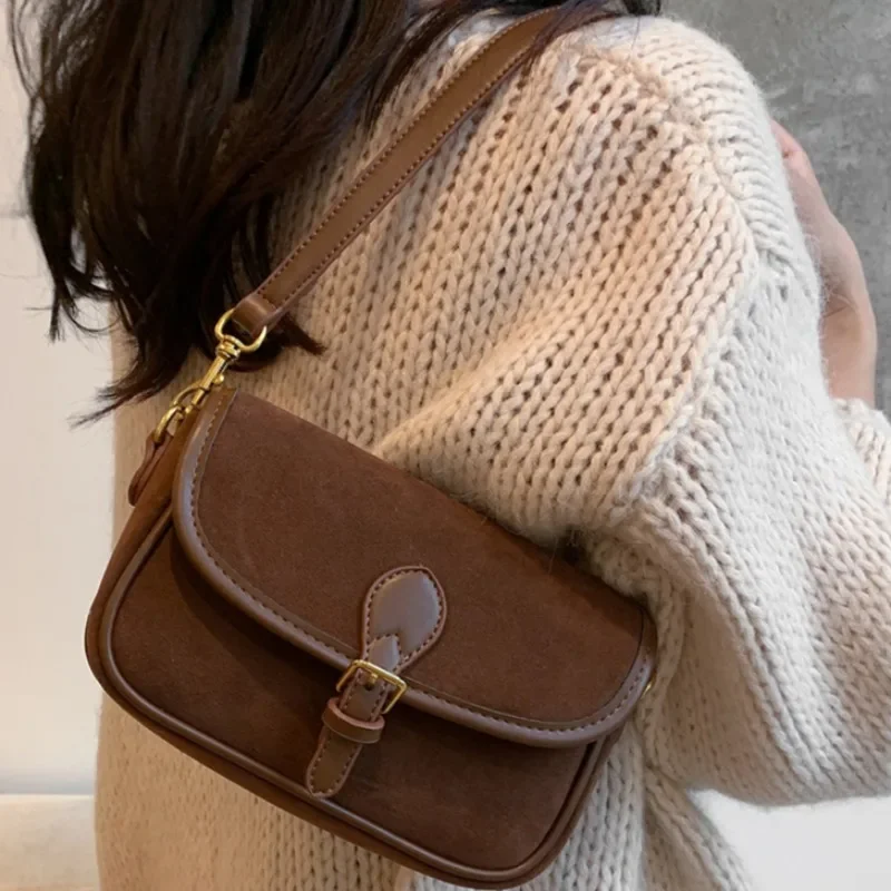 2024 New Fashion Luxury Designer Bags for Women Solid Buckle Shoulder Bags Ladies High Quality Vintage Suede Underarm Bags