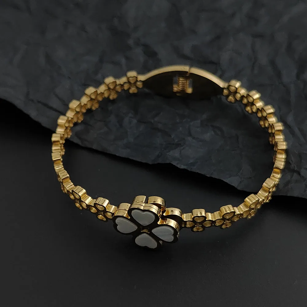 New four-leaf clover white shell hollow stainless steel gold-plated bracelet, high-quality waterproof silver bracelet for girls