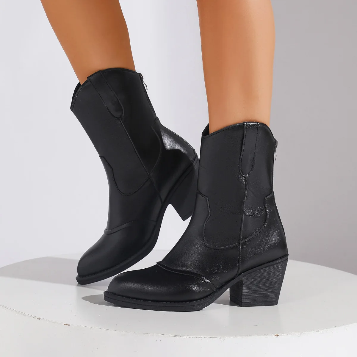 

Large-sized British-style women's mid-heeled round-toed fashion crossover design comfortable mid-high boots
