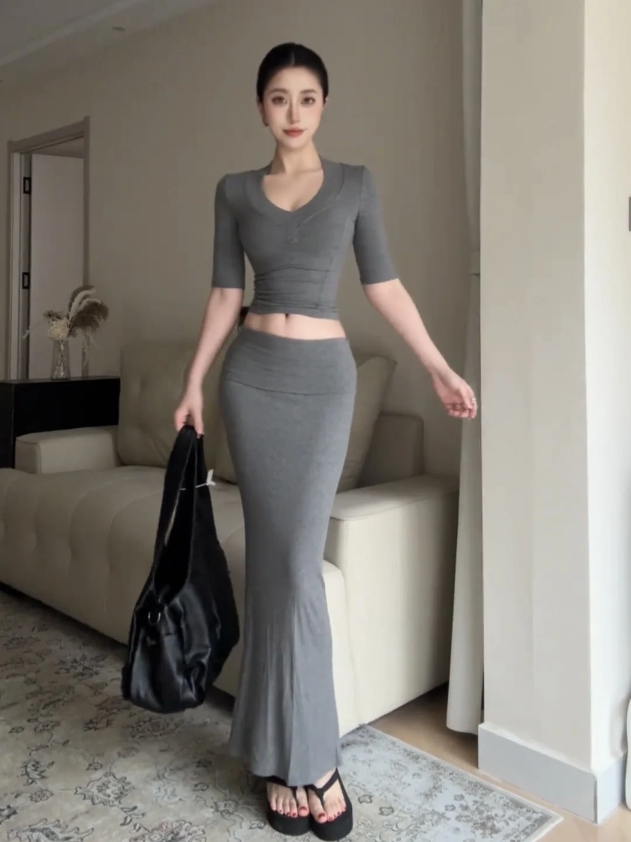 

Slim Fit Grey V-Neck T-Shirt And High Waist Skirt Two-Piece Set for Women Spring Summer Fashion Outfit Outflt Studio