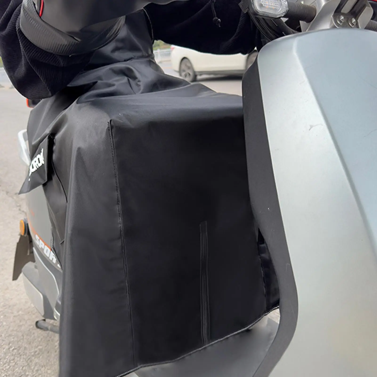 

Winter Scooter Apron Windproof Waterproof Thick Winter Warm Leg Protector E-Bike Apron Blanket Protector For Winter Drive Snowy