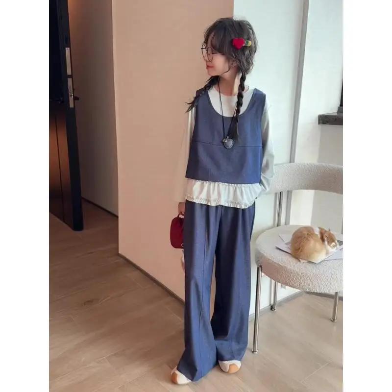 

Kawaii Girl Fashion T-Shirt Vest Sports Suit Student Spring and Autumn Cartoon Casual Tops Pants 3-Piece Set Children's Clothing