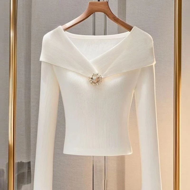 

V-neck Slim Long Sleeve Shirts Office Lady Korean ClothingSpring French Elegant Blouse Women Tops Light Luxury High End Unique