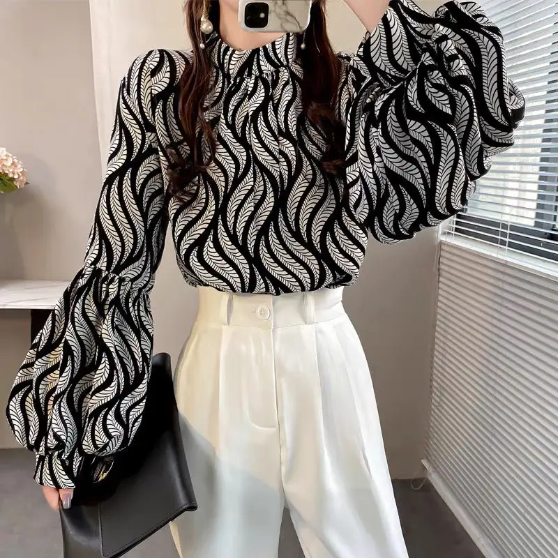 Vintage Printed Chiffon Striped Lantern Sleeve Blouses Women Clothing 2022 New All-match Casual Tops Autumn Office Lady Shirt