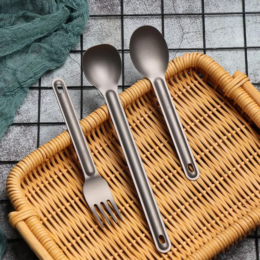 أداة تخييم EDC بيئية جديدة ملحقات نزهة خارجية نقية أدوات مائدة شوكة مقبض طويل ملعقة تجهيزات المطابخ من التيتانيوم