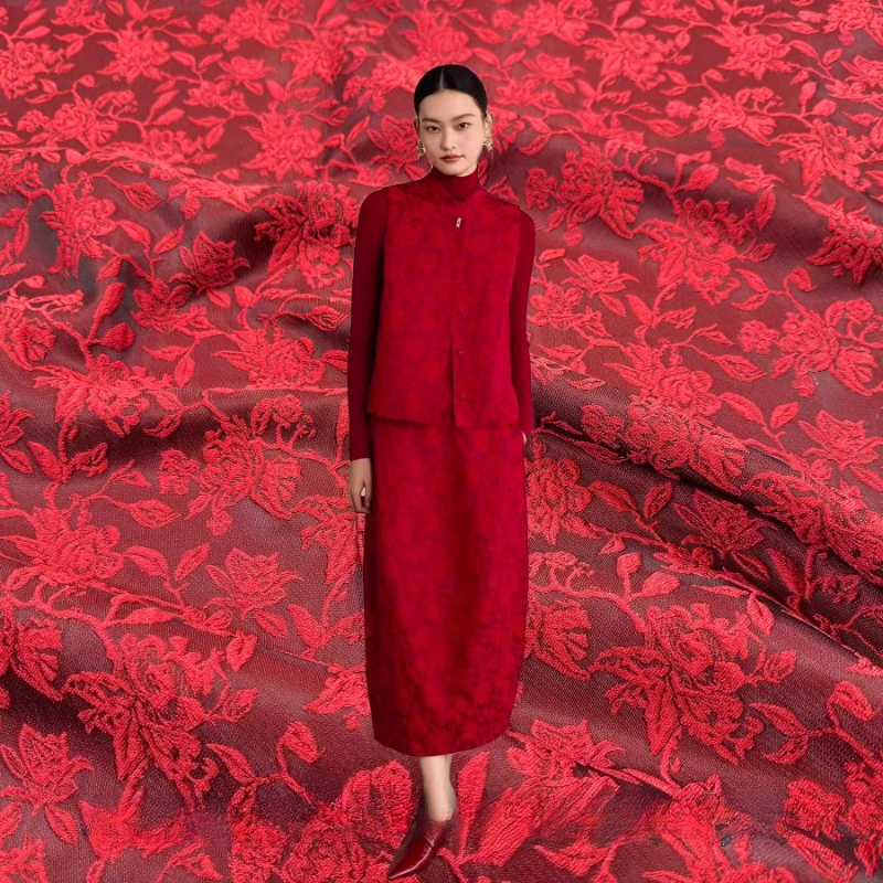 

Красный темный жаккардовый жилет с рисунком, комплект ткани, модель одежды, дизайнерская одежда для шитья своими руками, материал на метр