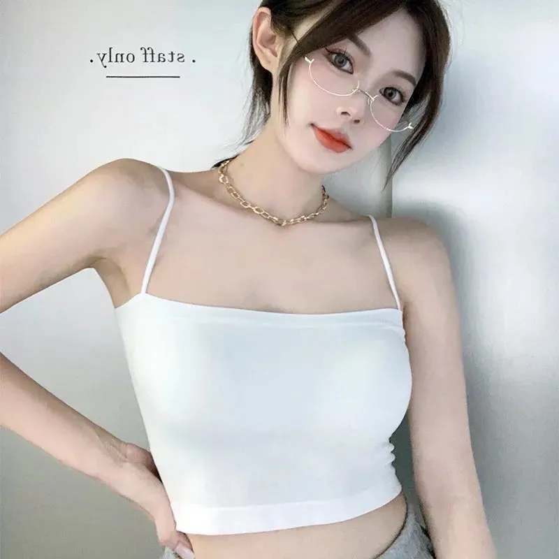 Letnia modna damska bluzka na ramiączkach z wkładkami, zapobiegająca prześwitywaniu, cienkie ramiączka, top typu tuba, bielizna, do noszenia na zewnątrz.