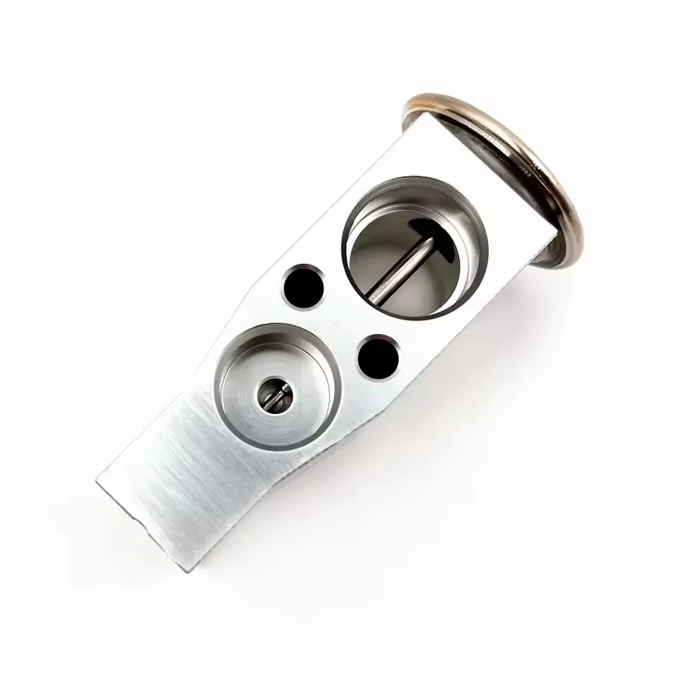 95411-71L00 السيارات A/C المبخر توسيع صمام لسوزوكي فيترا سوزوكي سويفت جديد ألتو SX4 قطع غيار تكييف الهواء للسيارة #3