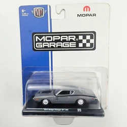 M2 Machines 1/64 1971 Dodge Charger R/T 383 Die-cast alloy car model collection display child gift