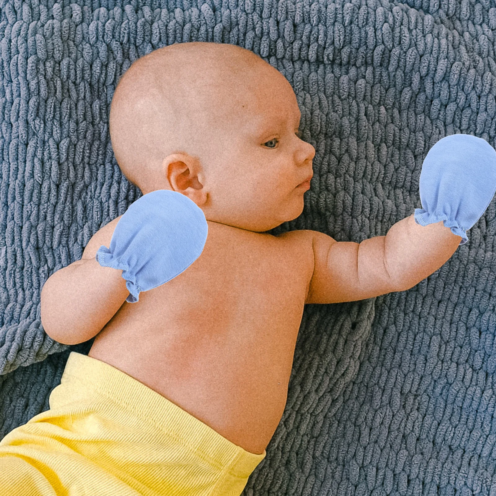 3 مجموعات من القفازات والجوارب مجموعة قبعة صغيرة متماسكة ناعمة جوارب وإكسسوارات الملابس