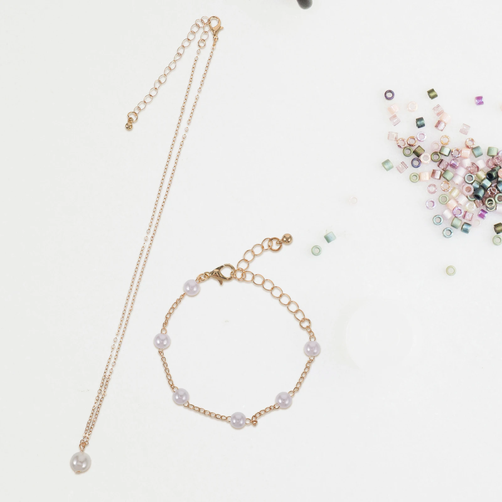 

Earrings Chocker European and American Fake Necklace Elegant Choker Golden Chic Jewelry Custom Bracelet Women's