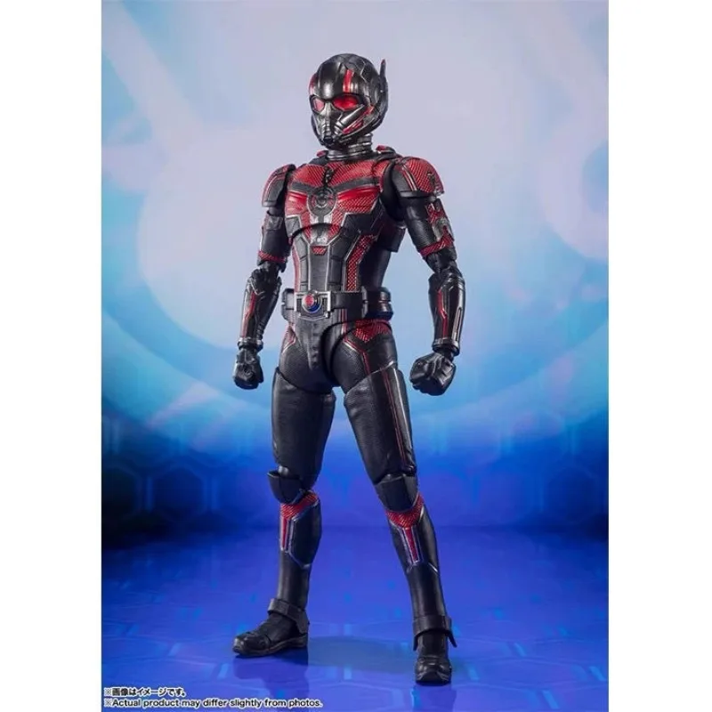 Disponibile originale Bandai SHF Anime Hobby Ant Man e la vespa Quantum of Madness Action Figure Toy Gift Model WY