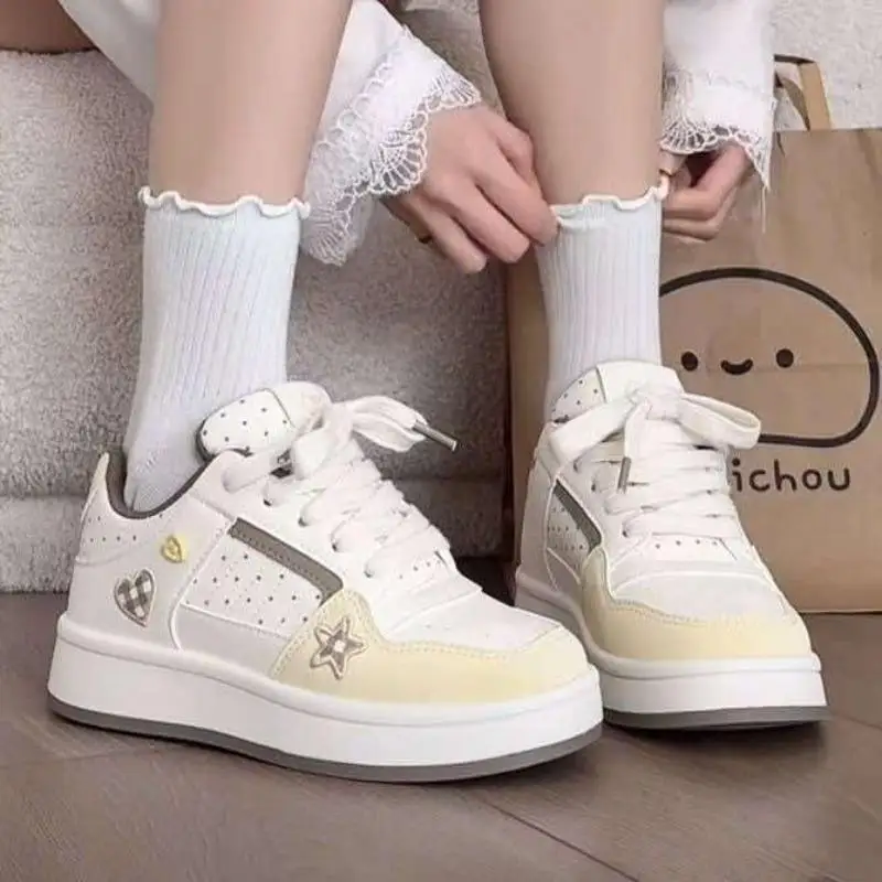 Women Korean Style Cute Student Bread Shoes Thick Bottom Versatile Little Audience Board Shoes Trendy White Sneakers