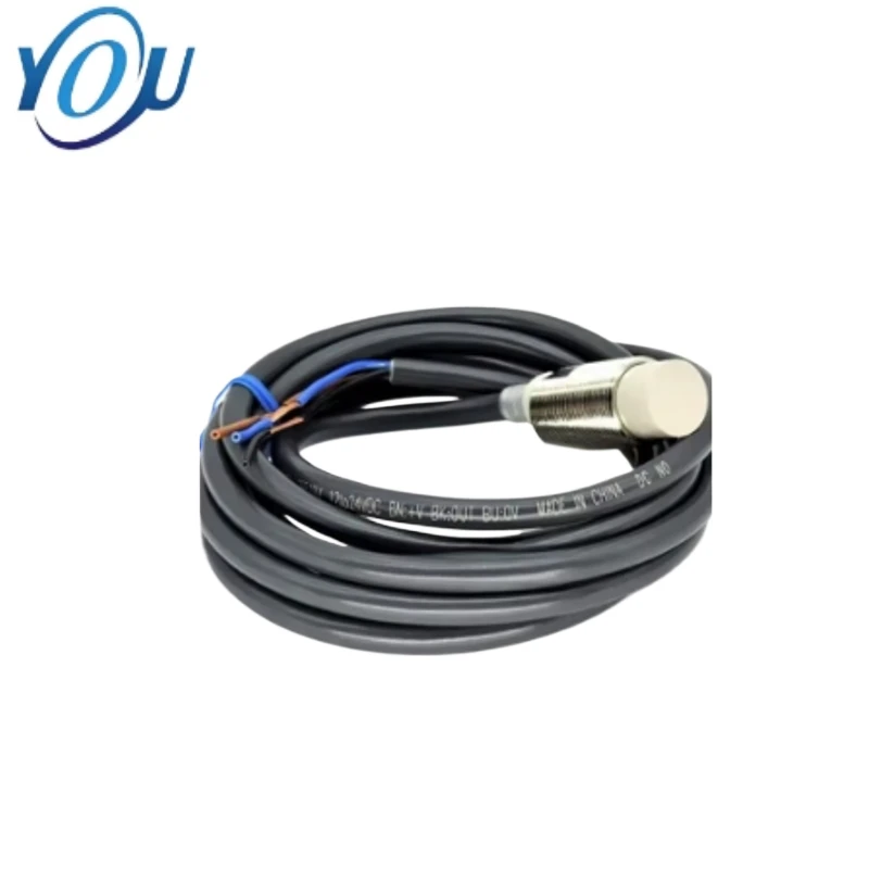 مستشعر مفتاح القرب الأصلي عالي الجودة جاهز للمصنع E2EQ-X11D218-T مع ضمان لمدة سنة واحدة