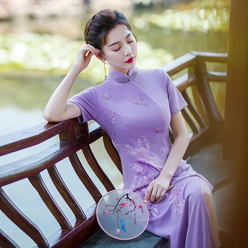 

Новая аппликация, улучшенное исполнение, длинное платье Cheongsam в стиле ретро, светло-фиолетовое, модное, для похудения, с высоким разрезом, элегантное Ципао