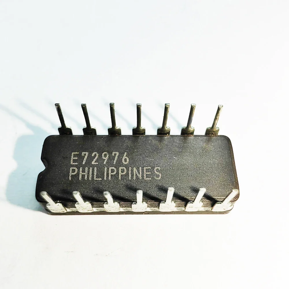 1PCS AD594AQ Package:DIP-14,Monolithic Thermocouple Amplifiers