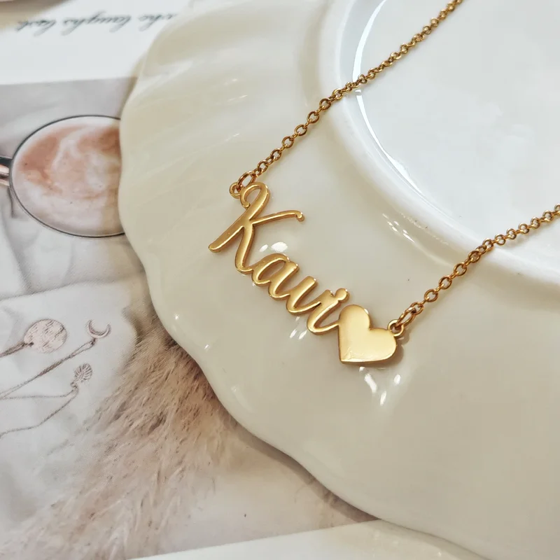 

Customized Love Name Necklace Stainless Steel Personalized Nameplate Pendant Necklace Christmas Gift