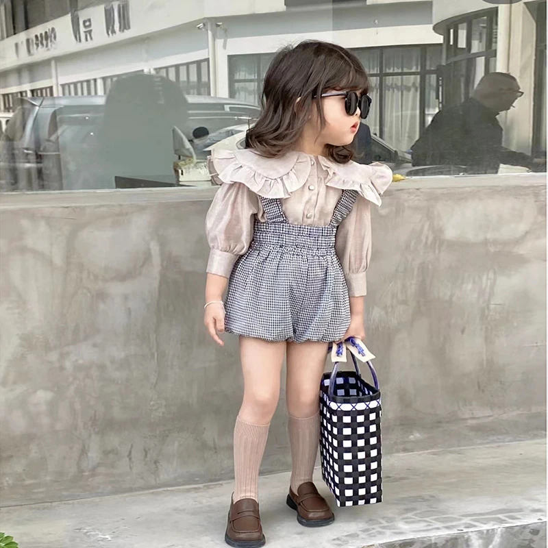 

Baby Kids Clothing Set Fashion 2024 Summer New Girls Ruffled Collar Shirt Plaid Bud Shorts Bib Suit Kids Clothes Girls