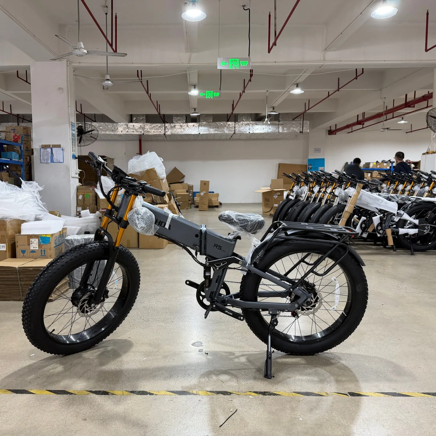 Folding electric mountain bike oversized snowmobile R5pro battery life double shock absorption full suspension dual motor