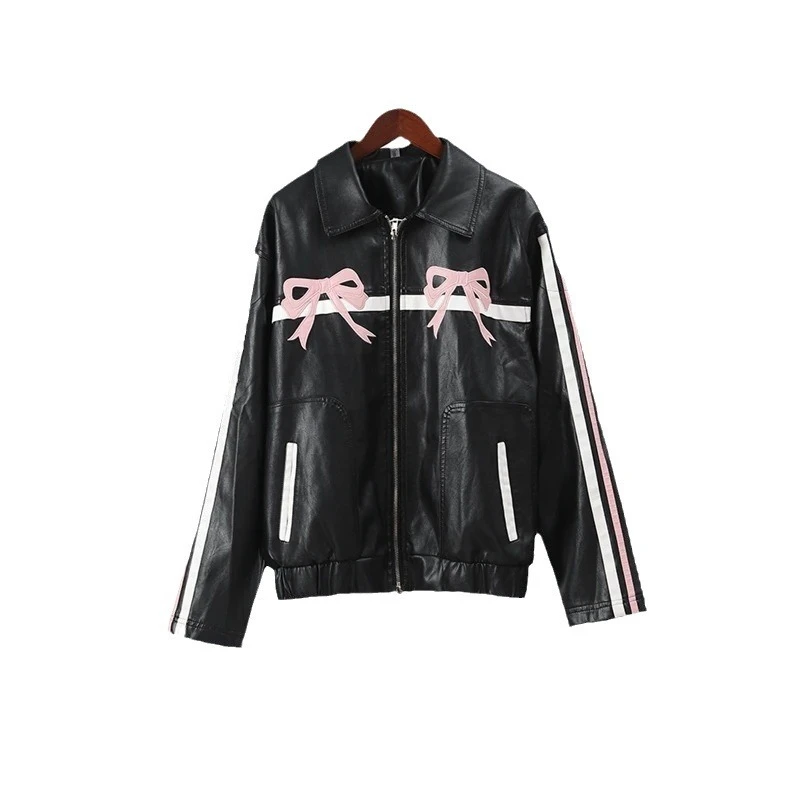 سترة جلدية بفيونكة وسحاب للركاب وطية صدر السترة على شكل فيونكة معطف نسائي موضة ربيع 2025 سترة بناتي