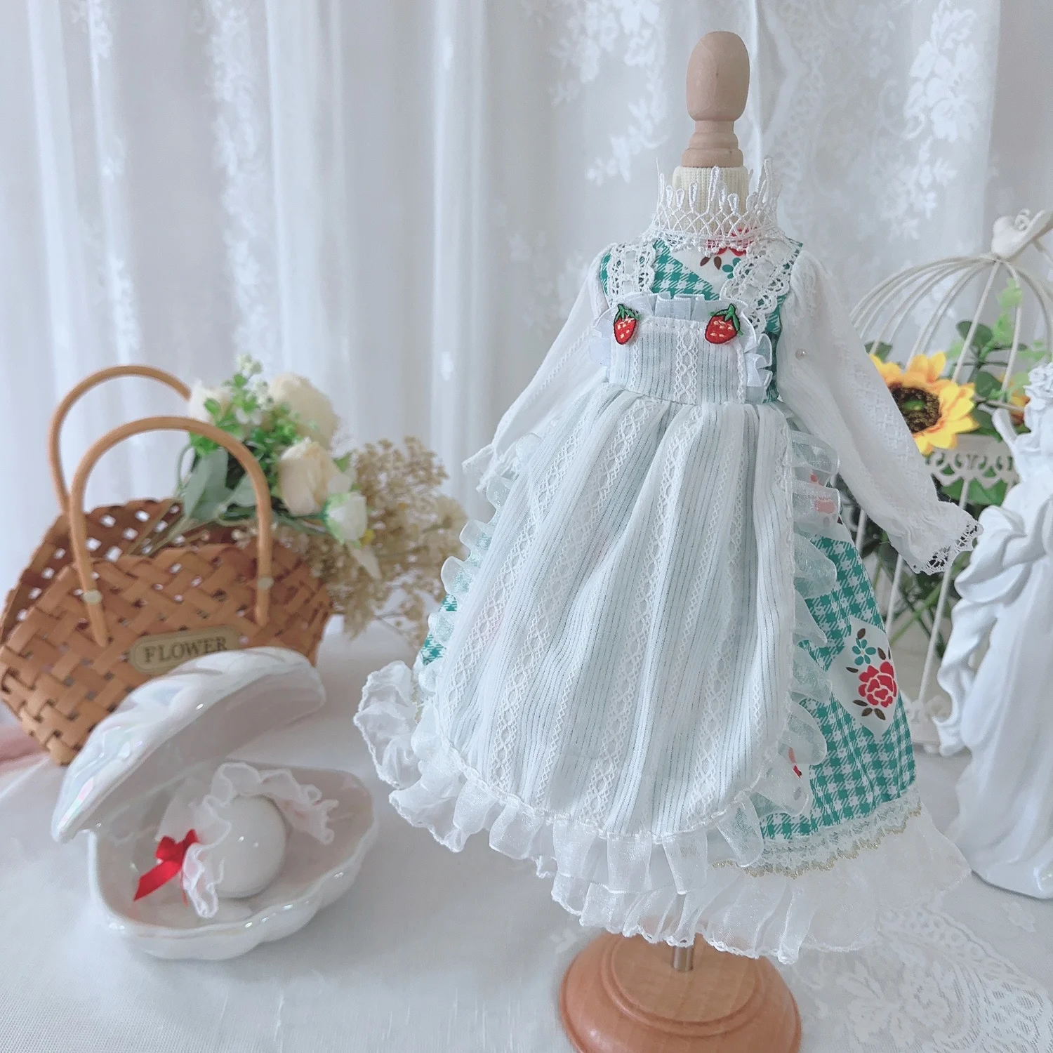 BJD Doll clothes suitable for 1/3 1/4 1/6 size white green plaid lace long-sleeved dress doll accessories