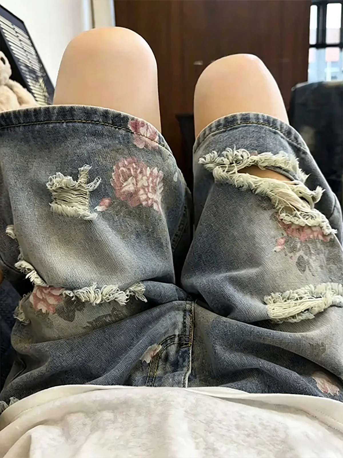 Retro Blue Floral Print Loose Fit Jeans Shorts for Men Washed Denim Pants Casual Straight Leg Summer Fashion Youth Style