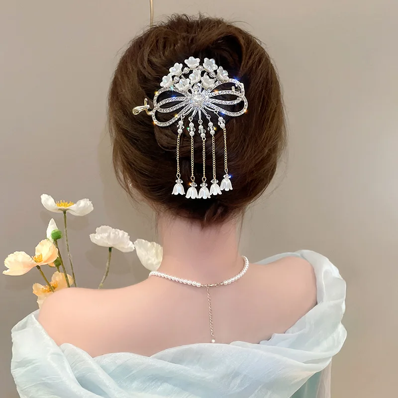 New Retro Bell Orchid Flower hair clip women bowknot tassel hair claw girls Elegant Crystal Ponytail Buckle Hair Accessories