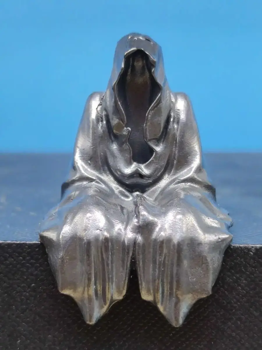 Nuevos adornos de Buda de latón, vestido negro de escritorio, chucherías para coche, China