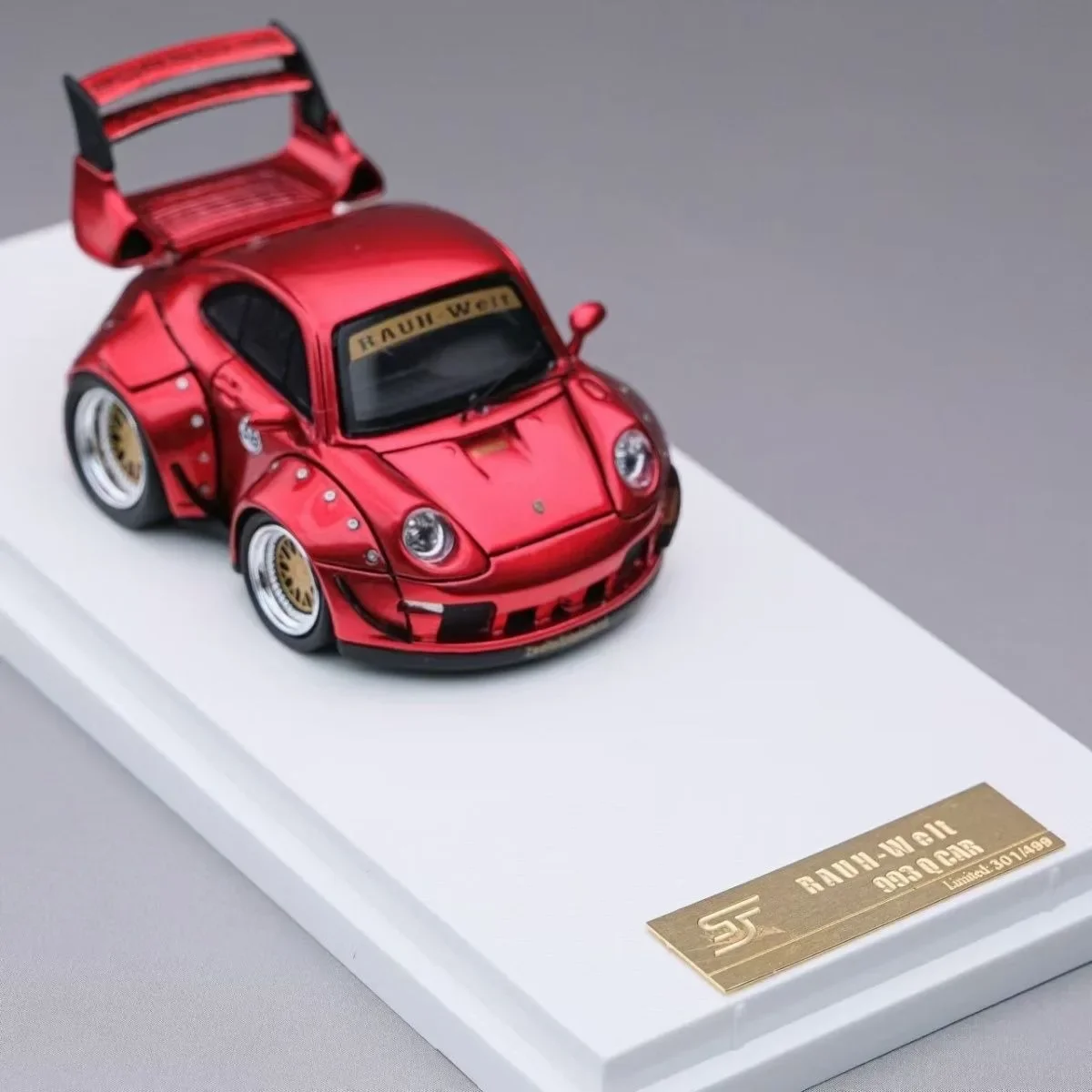 SJF 1:64 Limited Edition 499 Resin Material 993 RWB High Tail Q Car