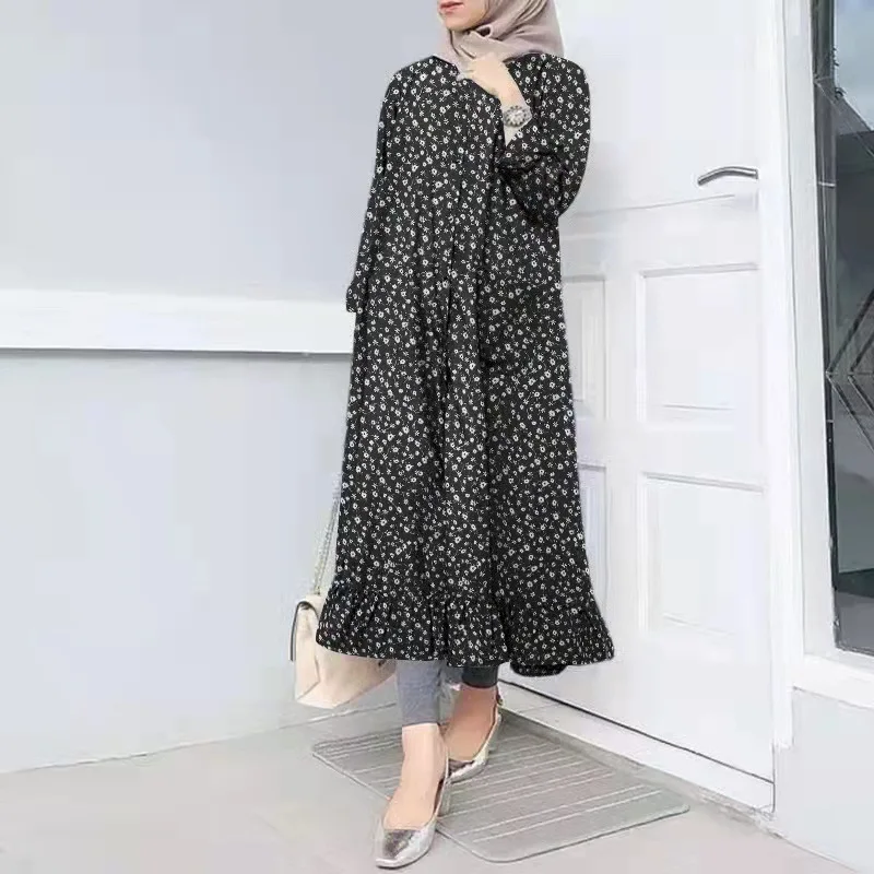 Muslim Printed Long Sleeved Dress, Round Neck, Button access Pocket, Ruffled Hem, Large Hem, Long Skirt and Robe, New