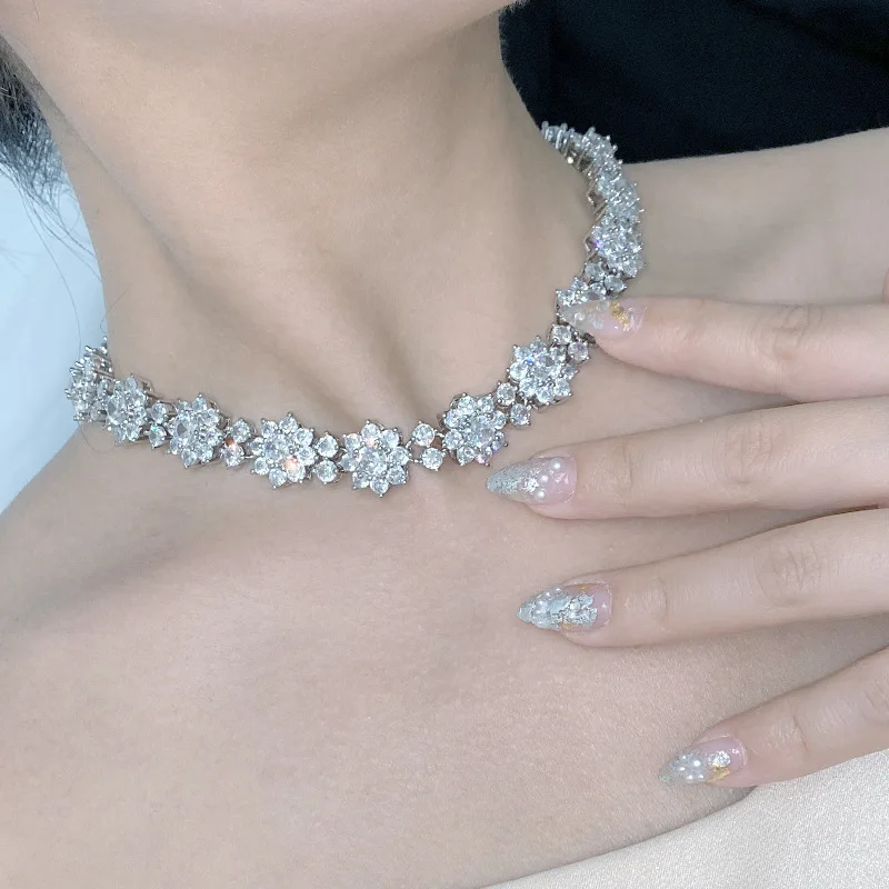 

MDLLight luxury radiant sunflower necklace tide female exquisite thick plated S925 silver