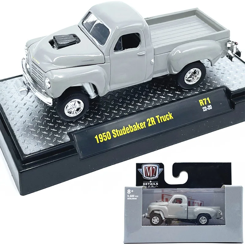 

1:64M2 Car Model 1950 Pickup Truck Simulated Alloy Car Model Collection Ornaments with Packaging