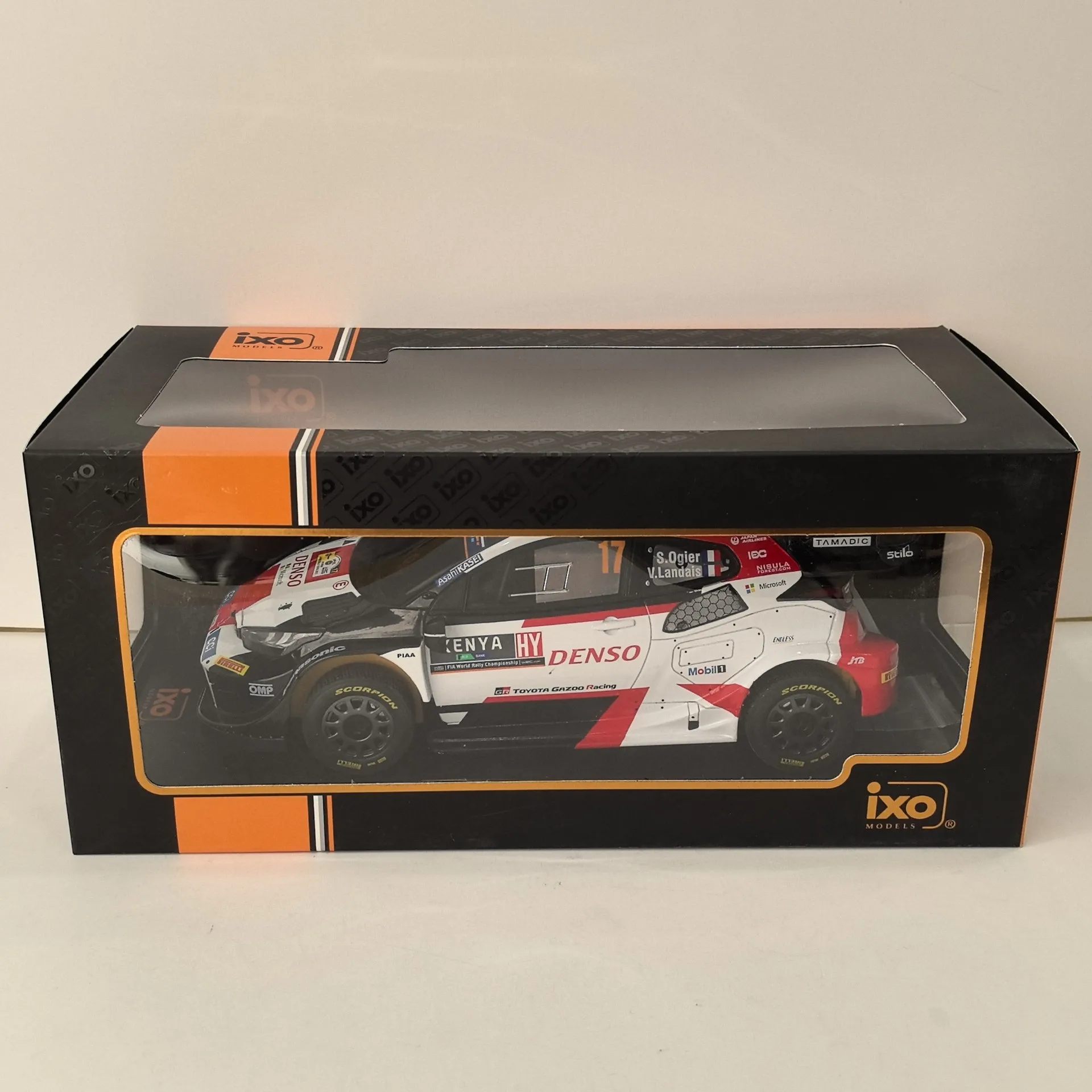 

Бумажные этикетки Fewer, литые под давлением IXO масштаб 1:18 TOYOTA GR YARIS # Модель автомобиля из сплава Toyota Yaris Racing 17, 2023, Коллекционная игрушка в подарок